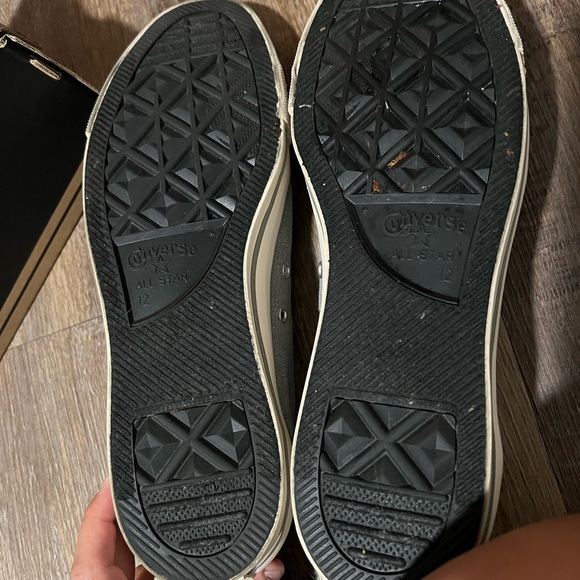 Men’s converse size 12 - Picture 3 of 4
